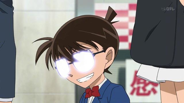 日本网友做了个LED眼镜，是柯南的感觉！
