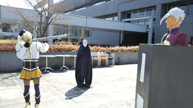 京都大学举行毕业典礼，学霸们出COS，画风十分二次元